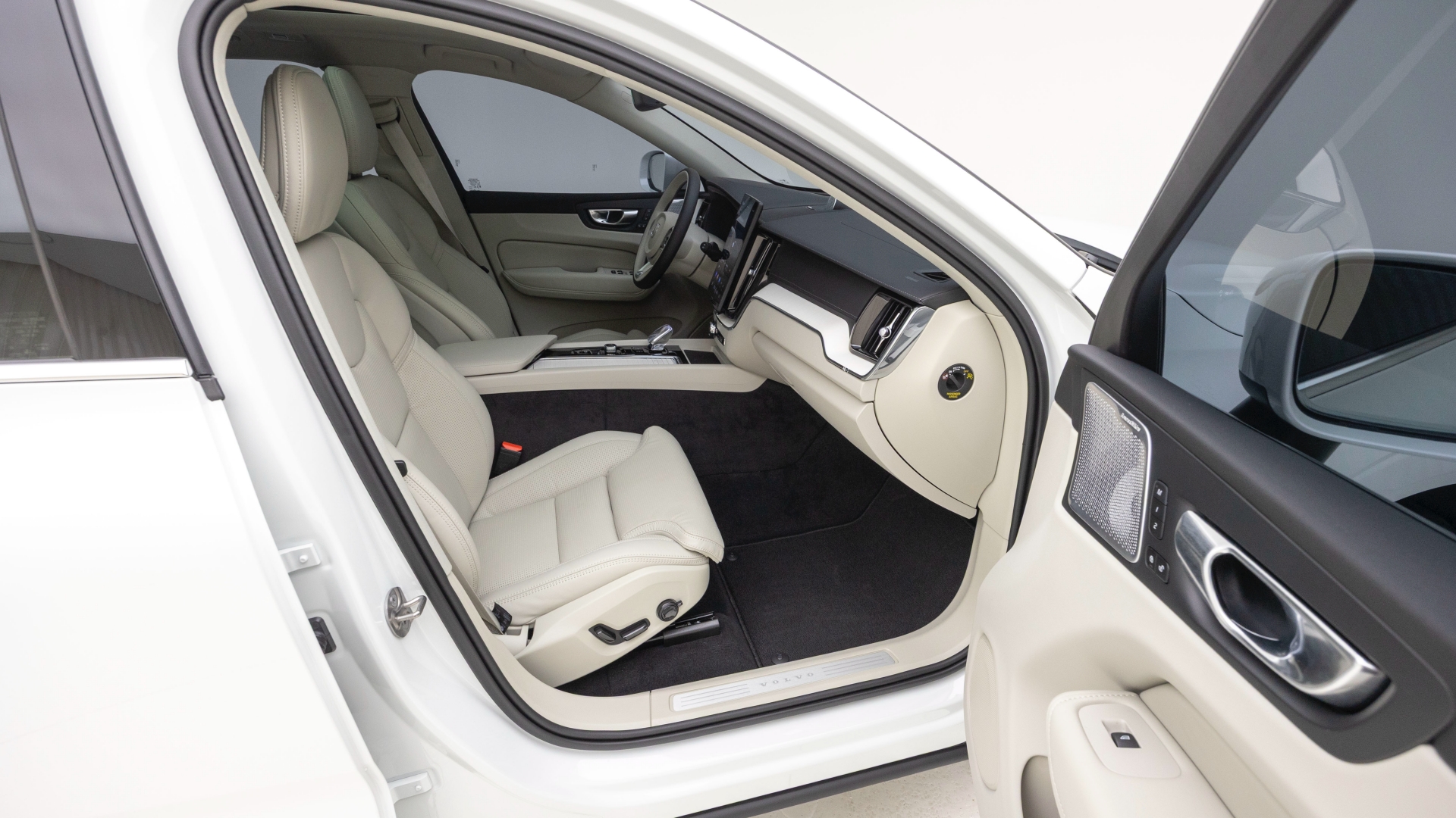 볼보 XC60 사진 22
